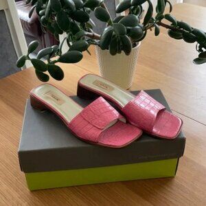 Pink leather slip-on Talbots sandals